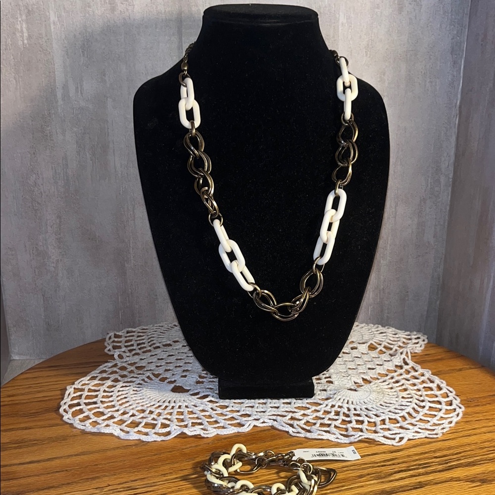 Lucky brand necklace and bracelet NWT
